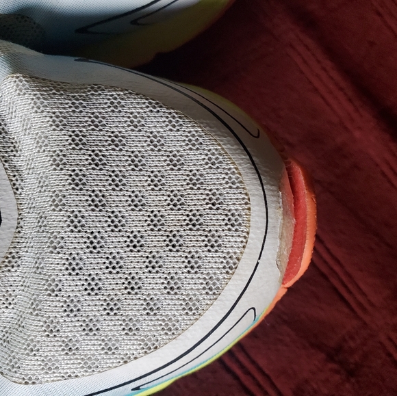 Saucony Kinvara 6 Women's Running Sneaker - Picture 8 of 10